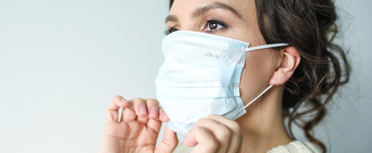 Women wearing Facemask